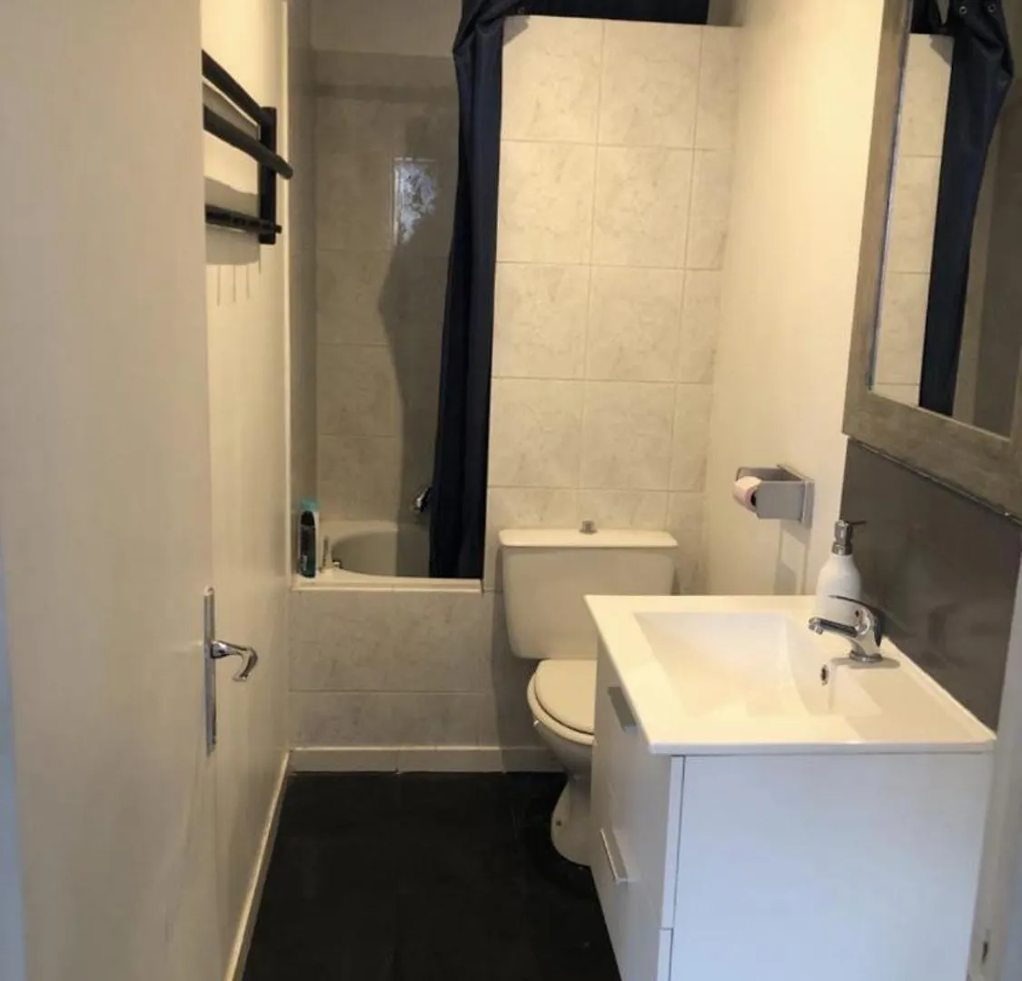 Appartement Paris 14 アパート